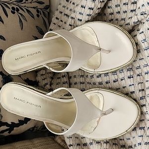 Quilted Heel Platform Sandals